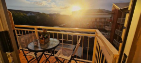 Entire Loft on Lunnon St, Hillcrest/Hatfield